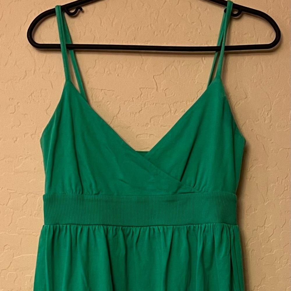 Old Navy Green Cami Dress - Picture 3 of 15